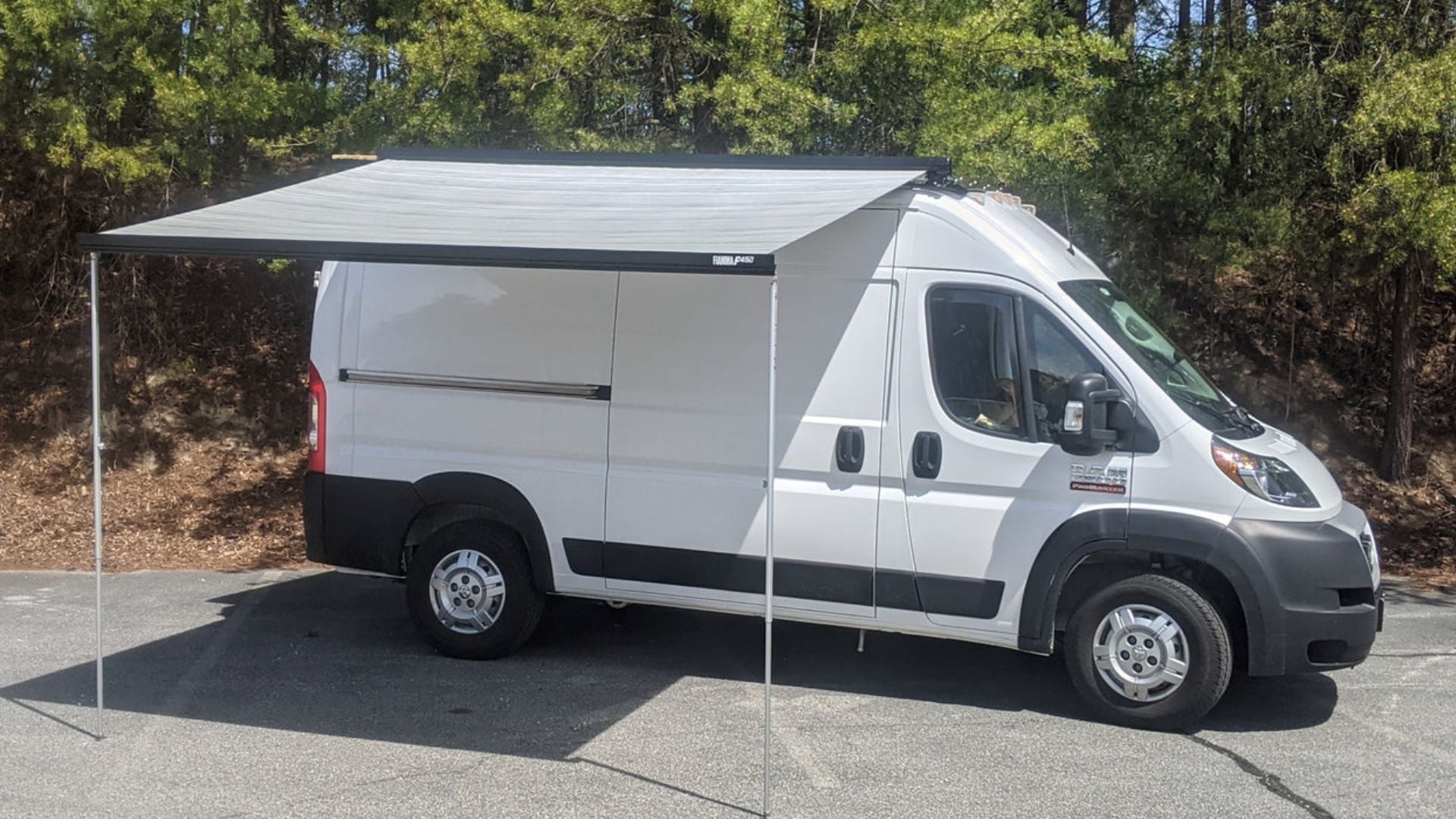 4 Tips for Maintaining Your Camper Van’s Awning