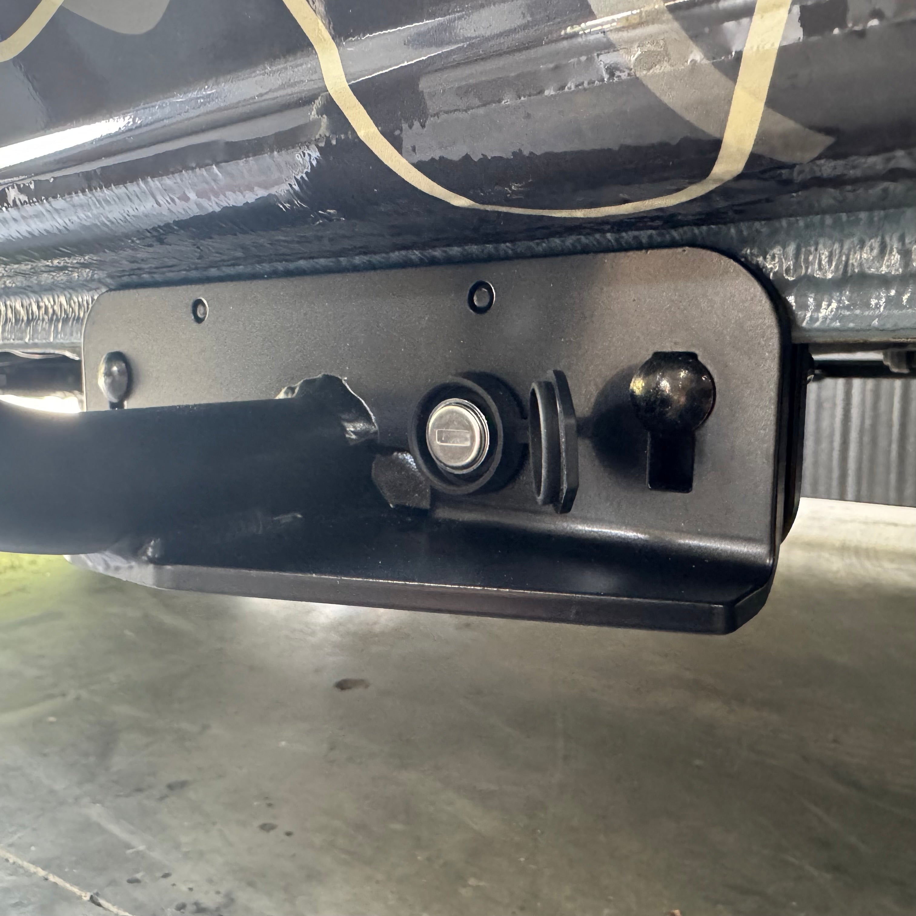 Mercedes Sprinter Surf Pole