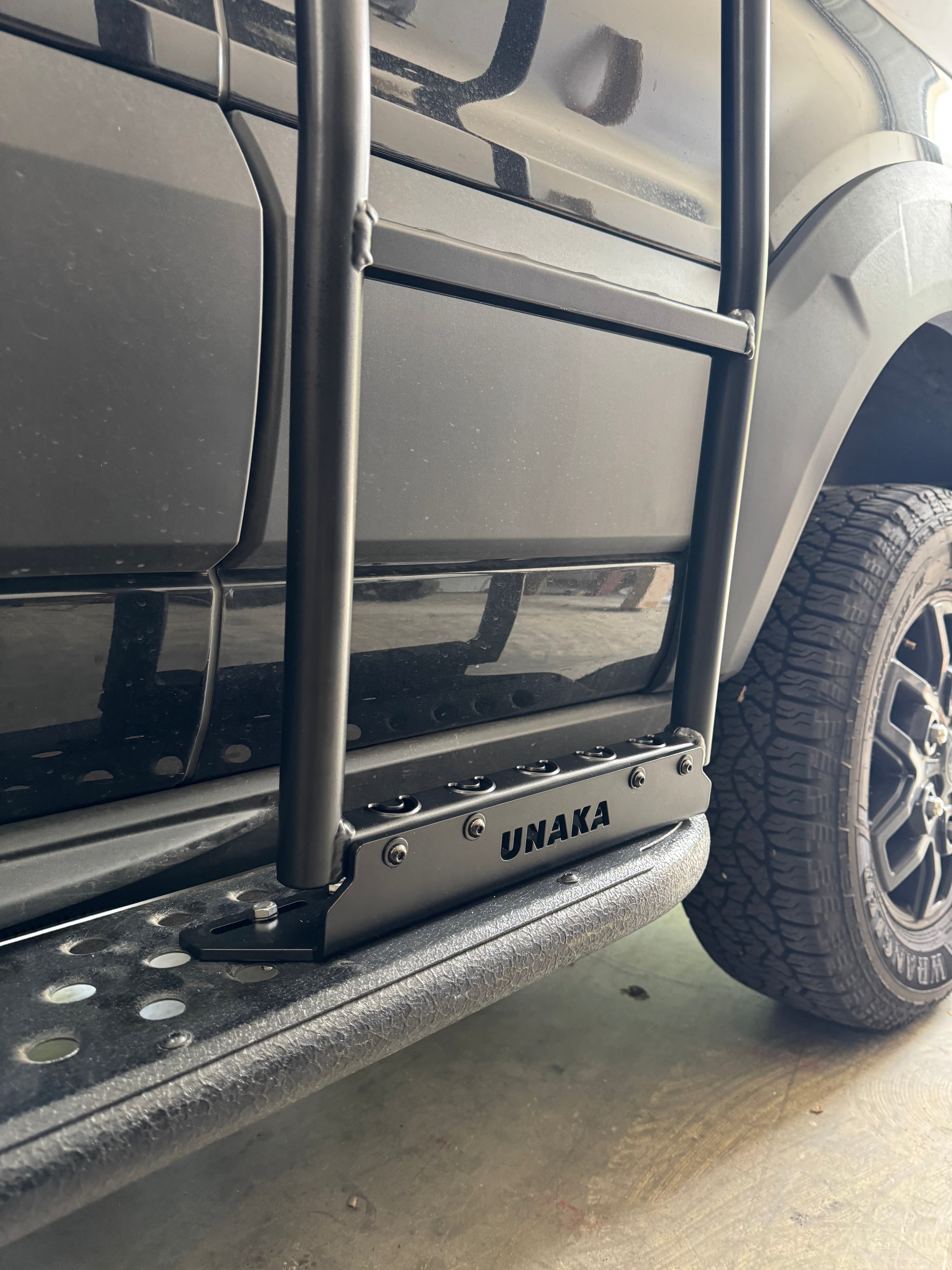 TRANSIT TRAIL SIDE MOUNT LADDER - HIGH ROOF