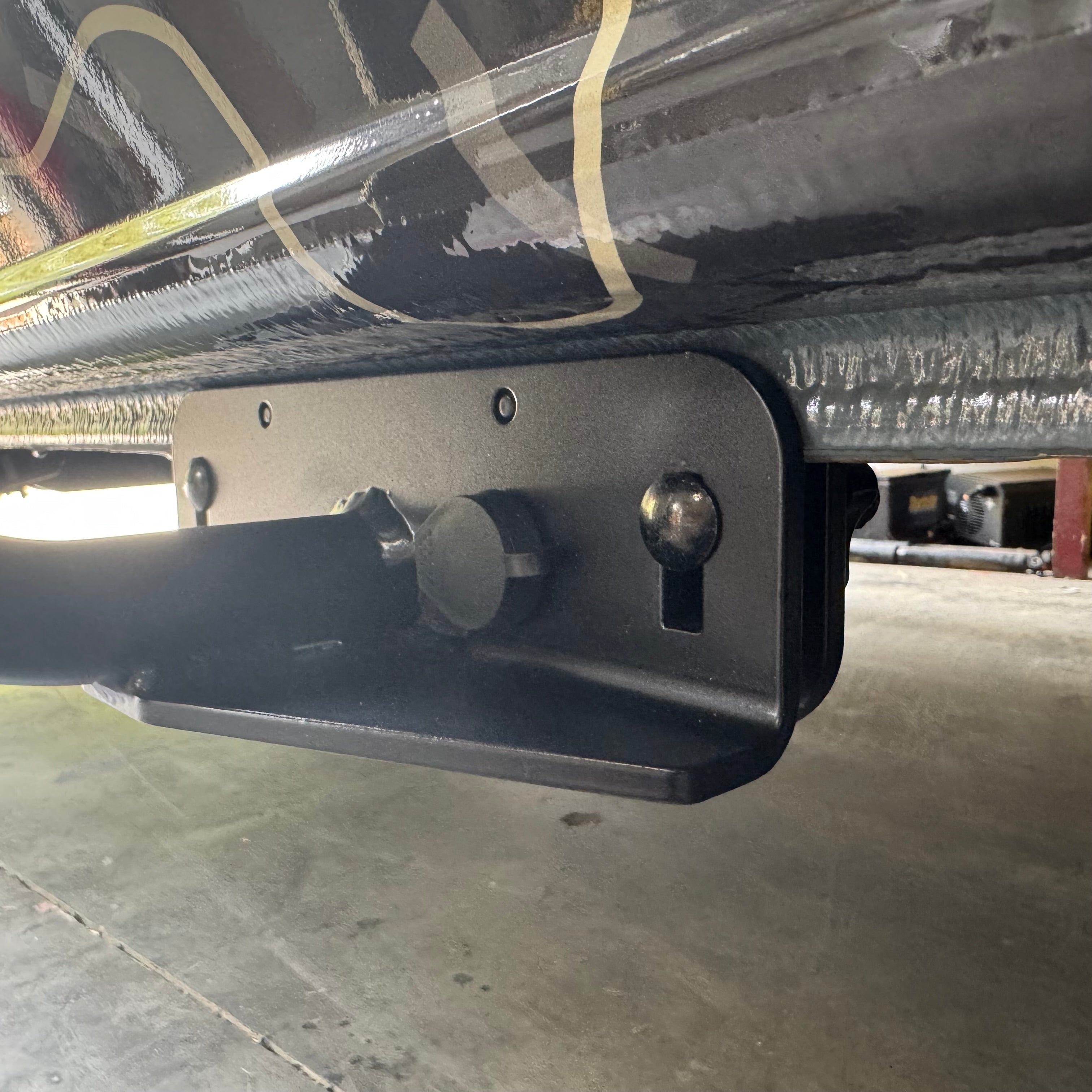 Mercedes Sprinter Surf Pole