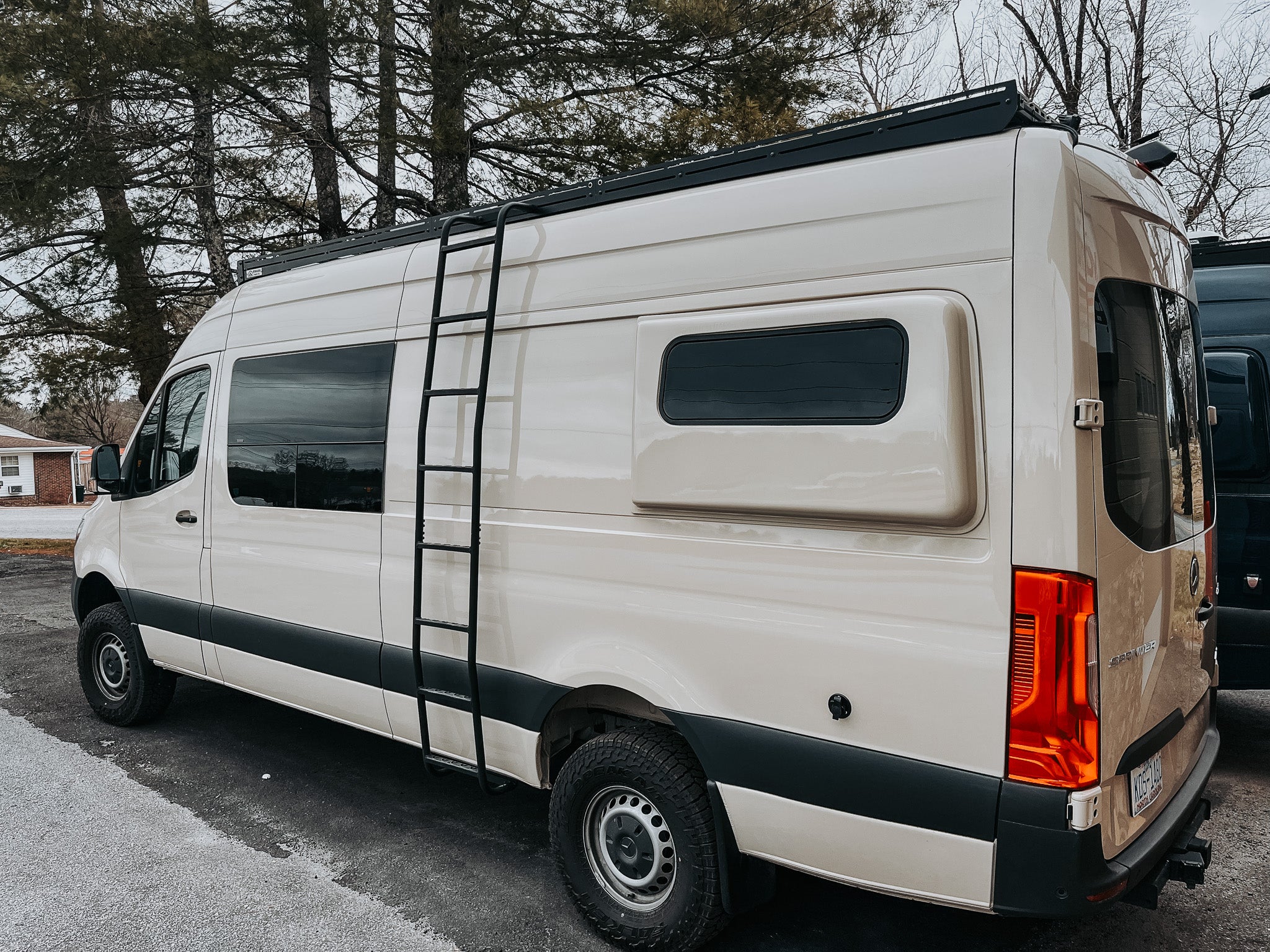 V1 Mercedes Sprinter Roof Rack - Premium - 170" High Roof - Unaka Gear Co.