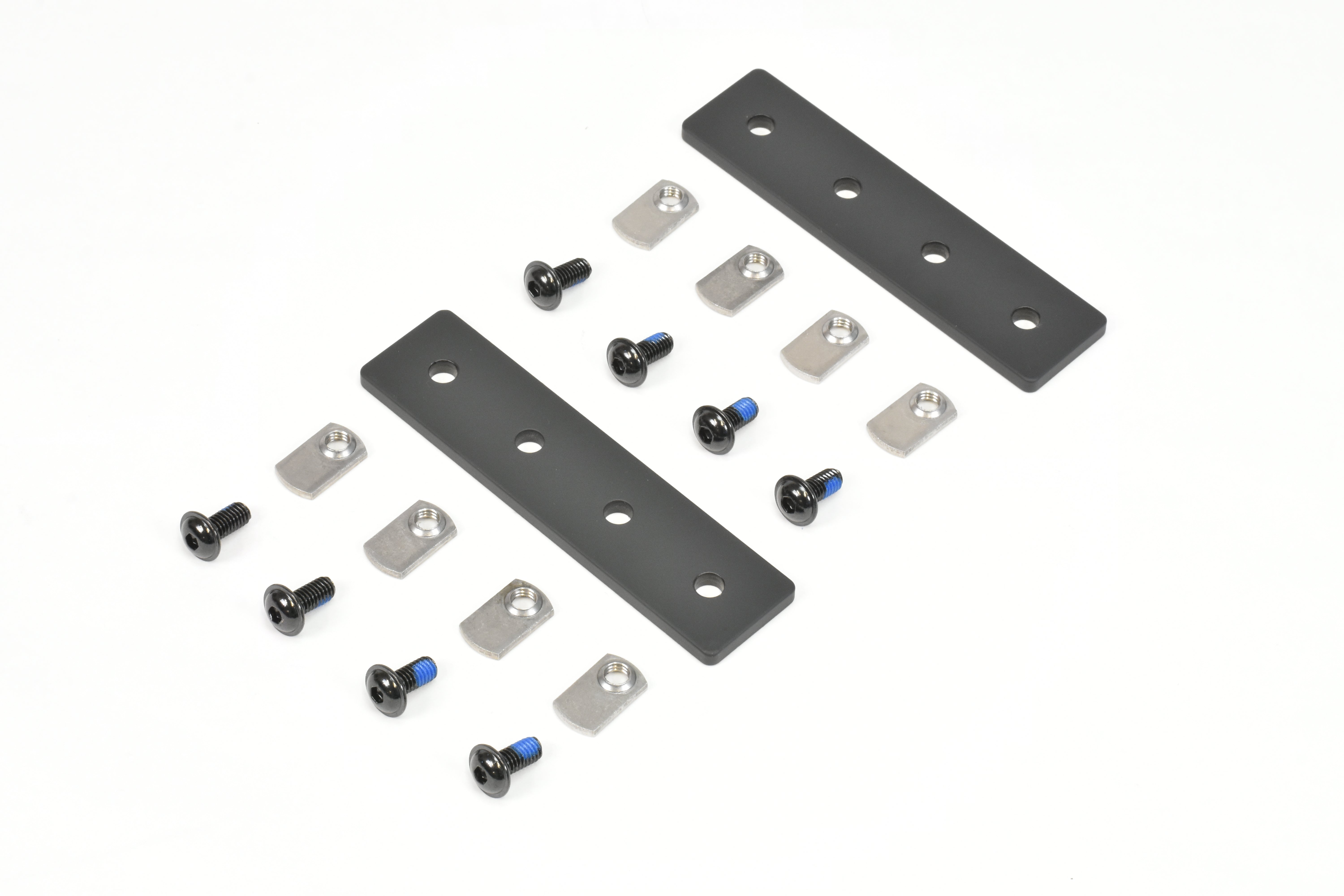 thumbnail image 2 of Sunpower InvisiMount 4-Piece Splice Kit With Rail And Screws 2 of 4