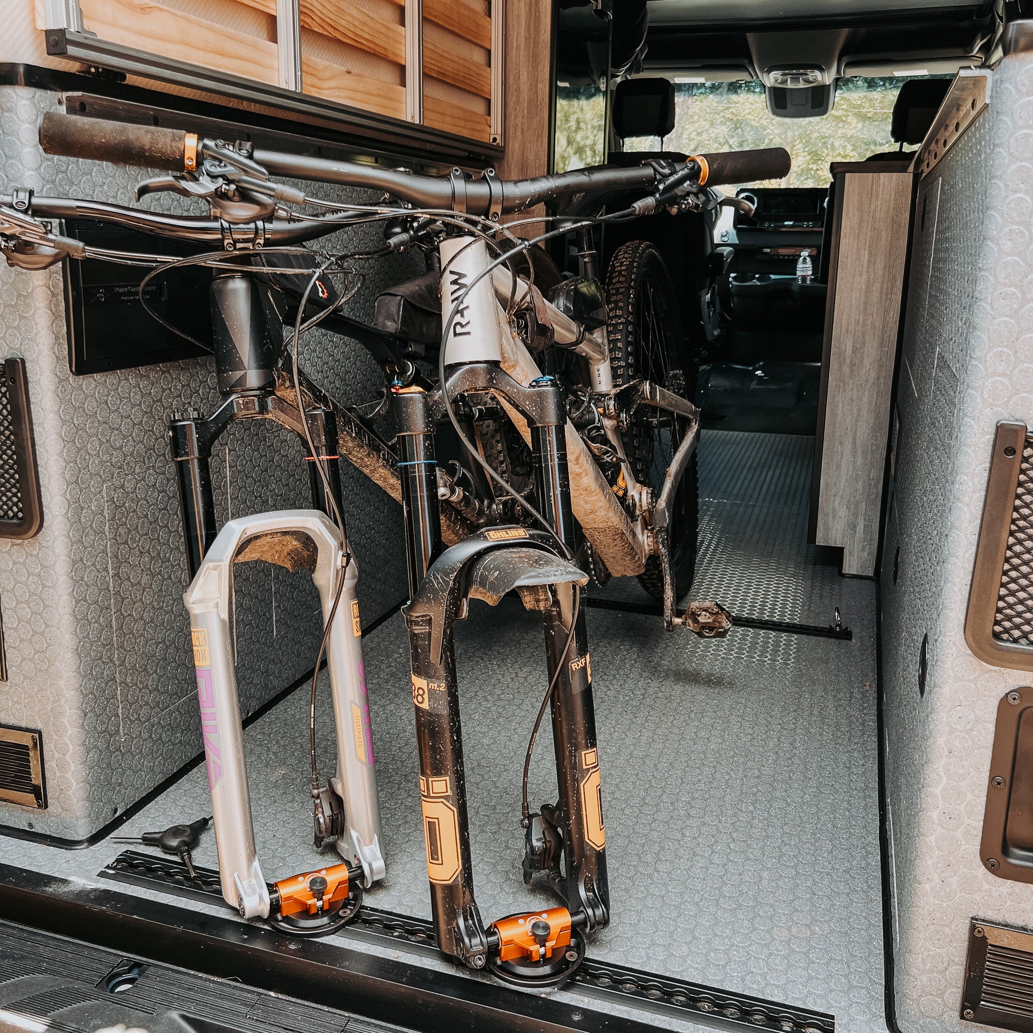 PRE ORDER - Unaka - Thru Axle Mounting Kit - Unaka Gear Co.