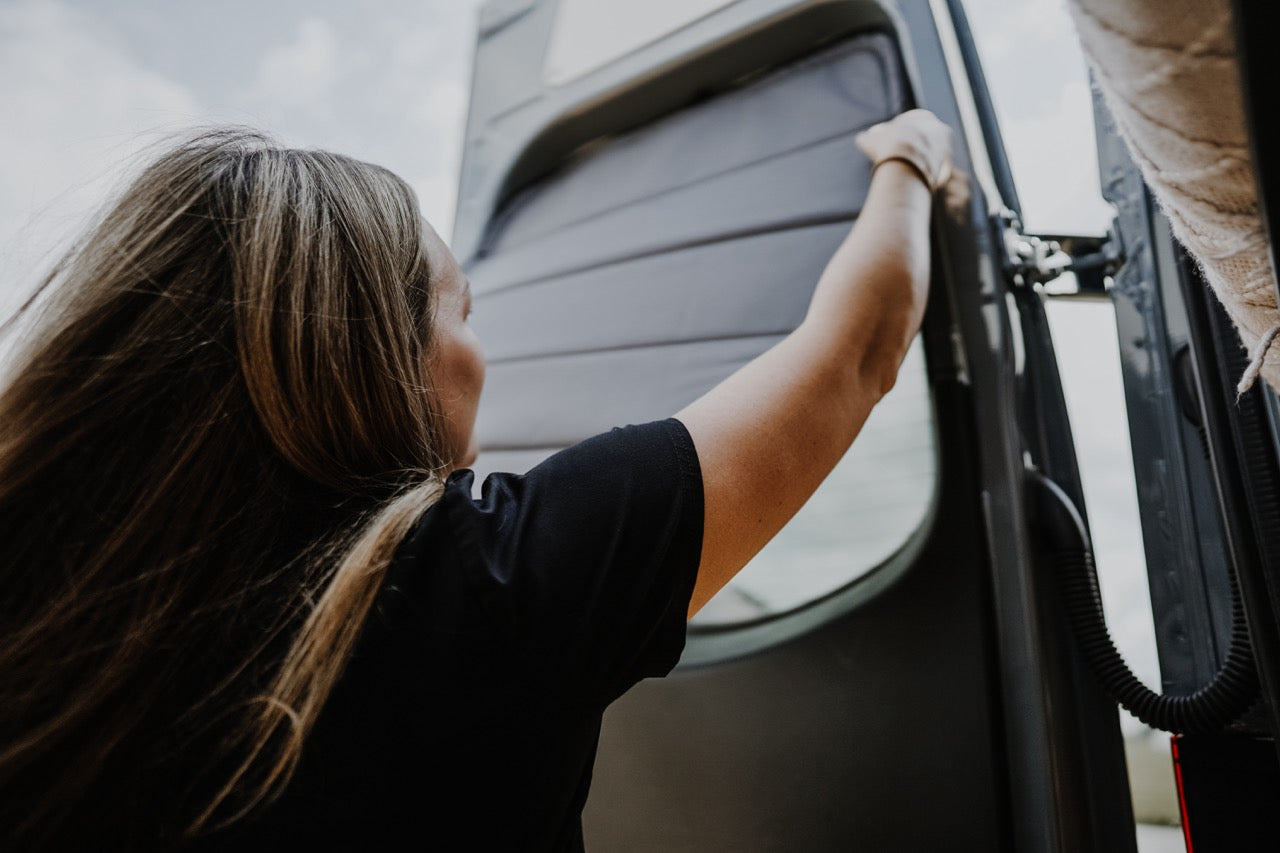 Van Essential Products: Must-Haves for Organizing and Comfort on the Road