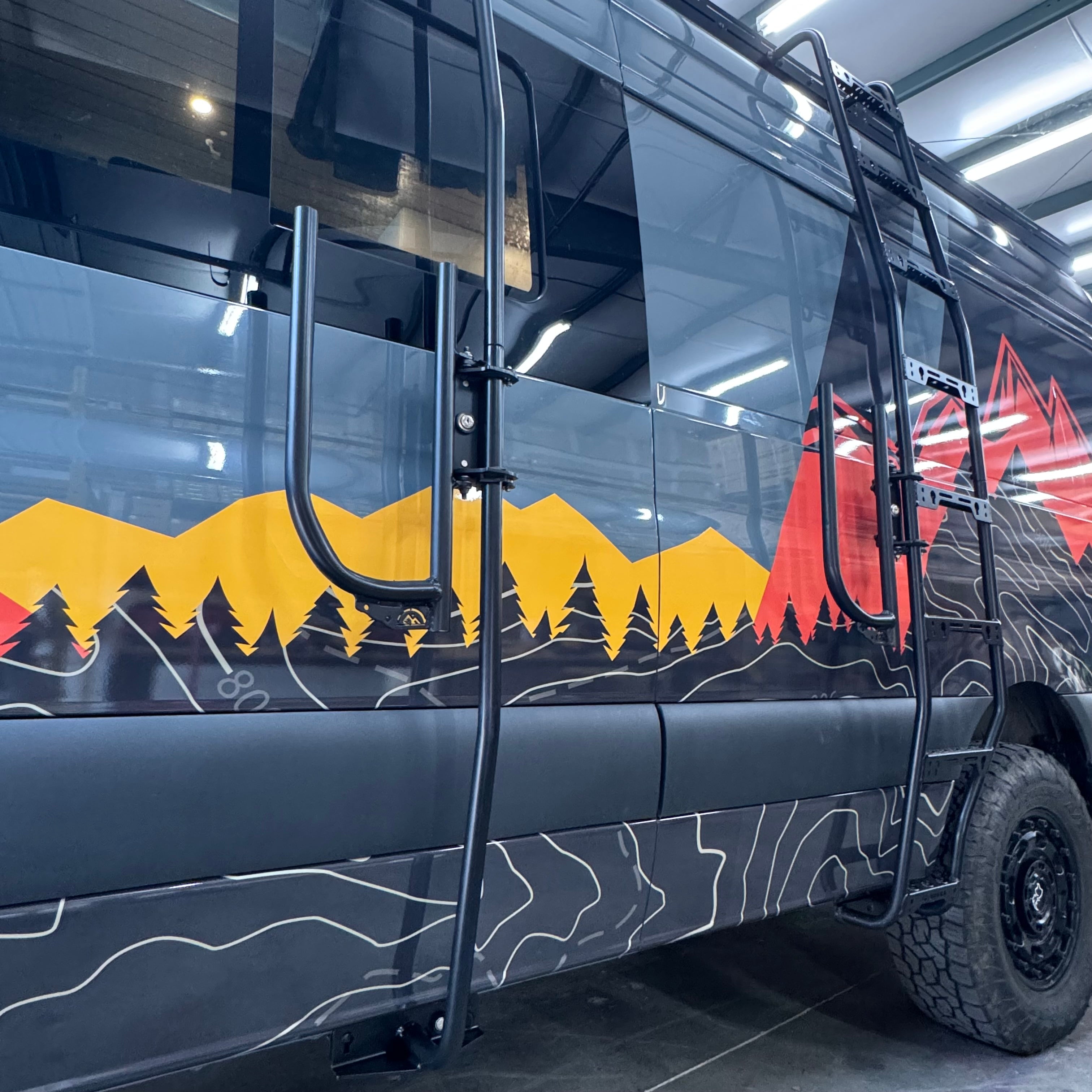 Mercedes Sprinter Surf Pole