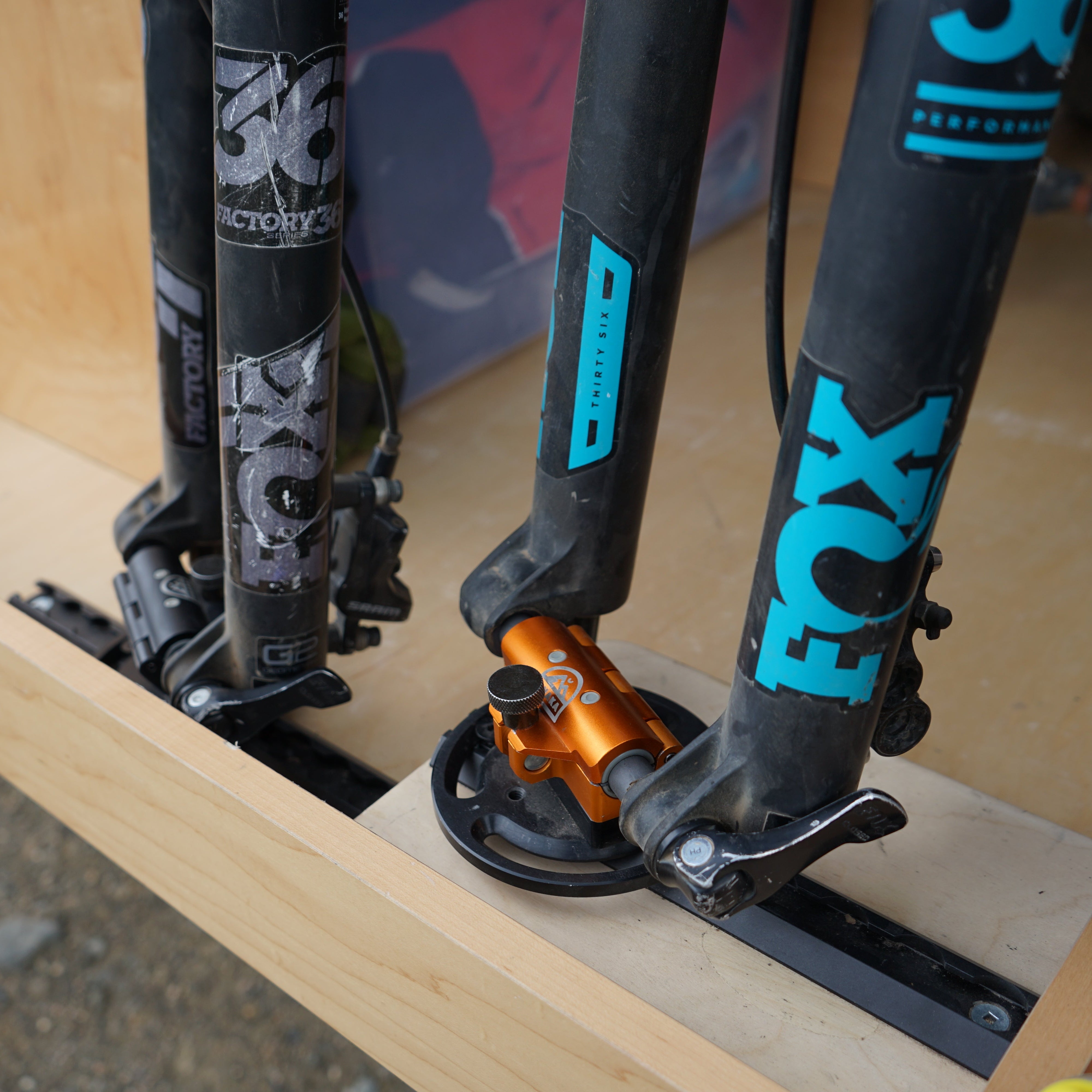 Thru Axle Fork Mount