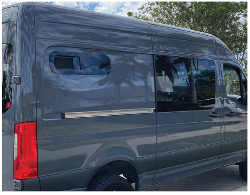 Load image into Gallery viewer, AM AUTO Sprinter Passenger Side Window, Fixed Glass, MS06-R1-2 P
